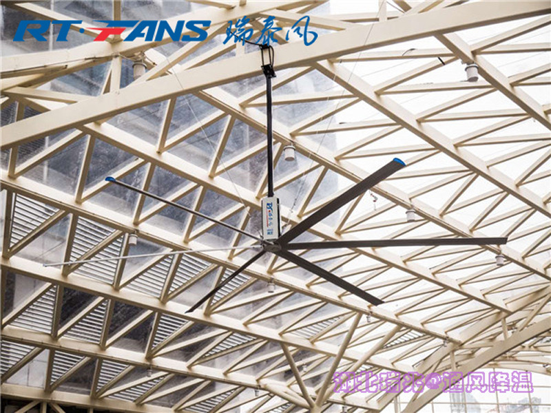 車間廠房使用工業(yè)大風(fēng)扇降溫有什么優(yōu)勢？